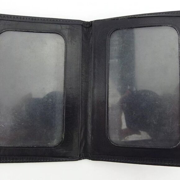 Louis Vuitton Regular Epi Epilazer Authentic Used - Picture 10 of 16